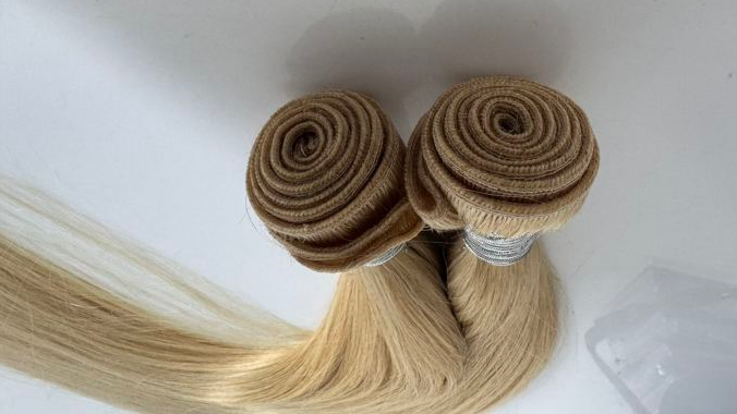 Blonde #613 Straight Weft Hair Extensions – 100% Remy Human Hair | 100g Pack | 10''–30'' | Reusable | Ships from Canada