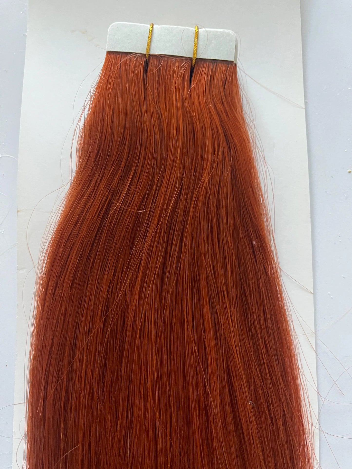 Extensions de cheveux à bandes adhésives rouge cuivré n° 350 – 100 % cheveux humains Remy | Paquet de 50 g | 25,4 à 76,2 cm | Réutilisables | Expédié depuis le Canada